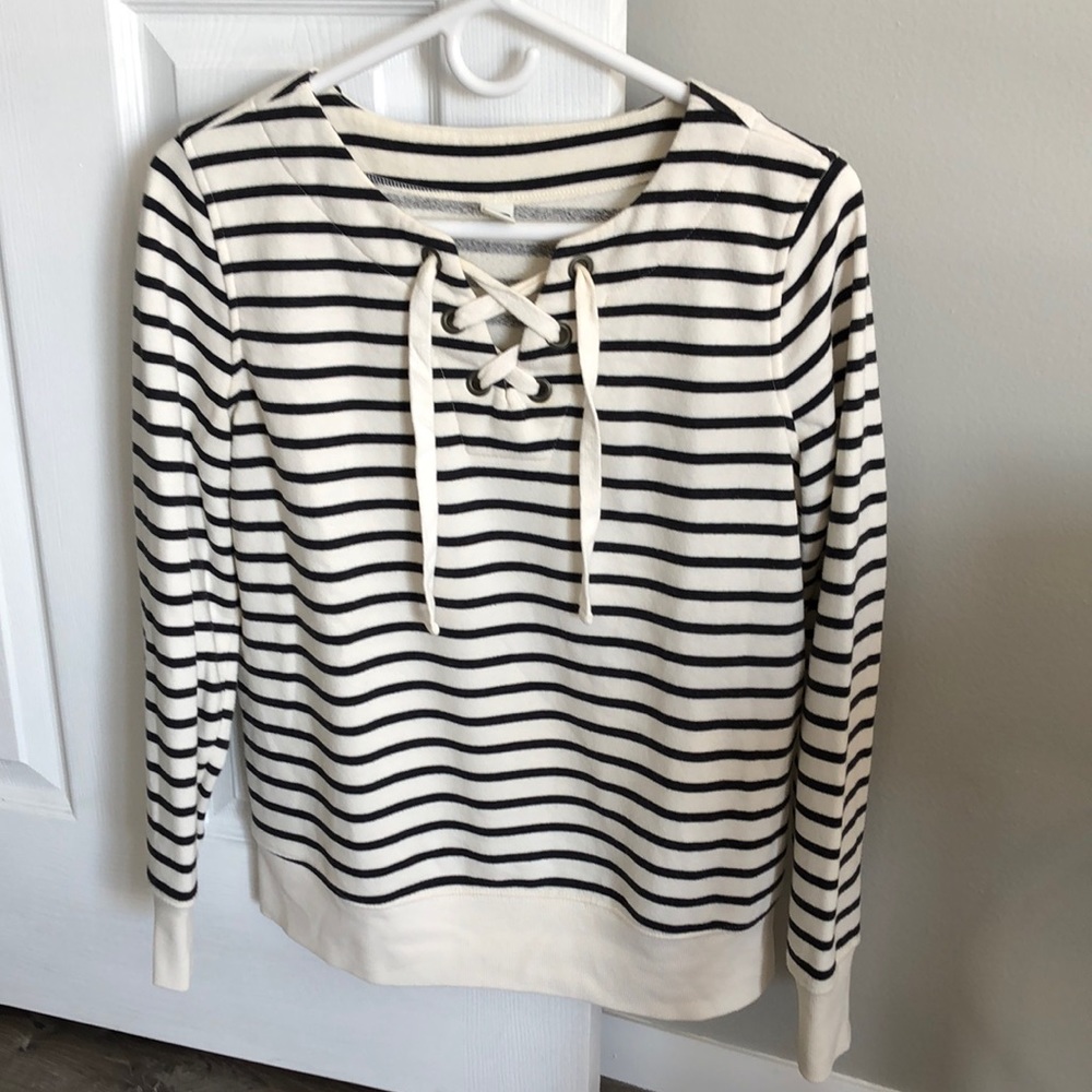 Old Navy striped sweater small